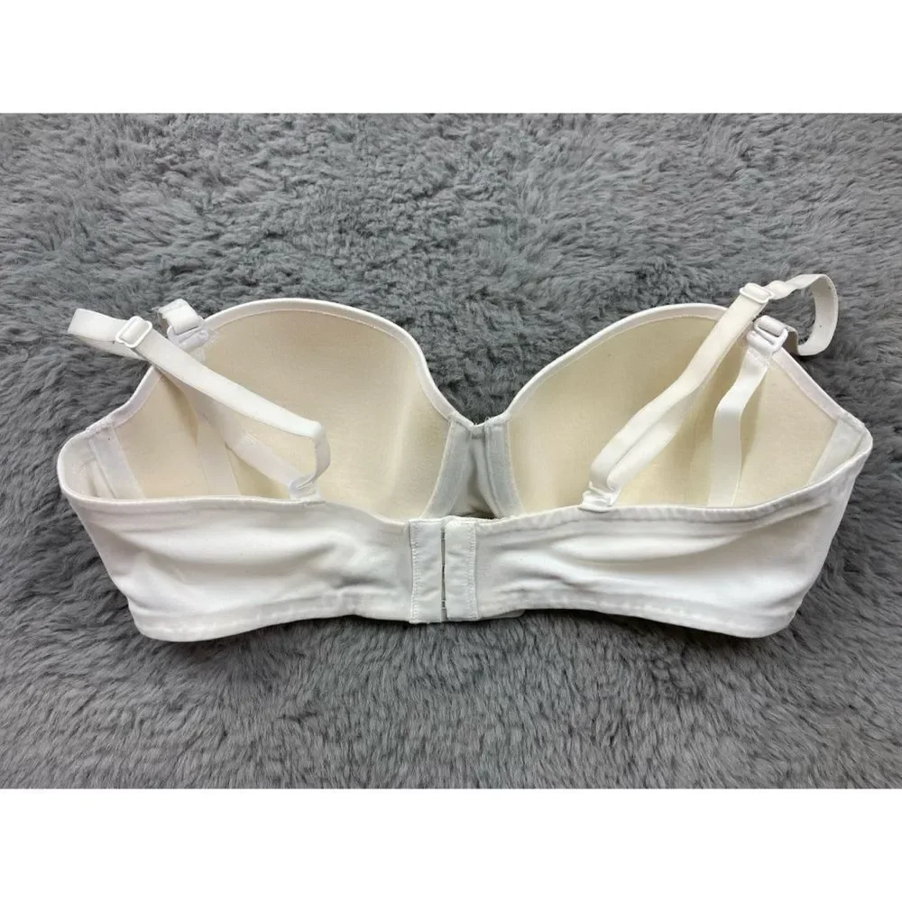 Victoria’s Secret white lined strapless bra